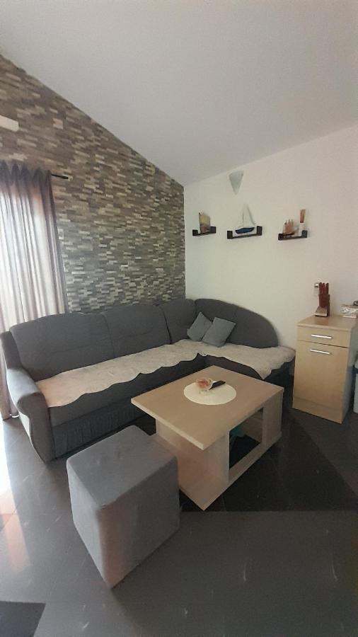 Apartmani Ivankovic كارلوباغ المظهر الخارجي الصورة